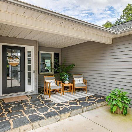 Lakefront Sherrills Ford Haven With Boat Dock! Denver 외부 사진