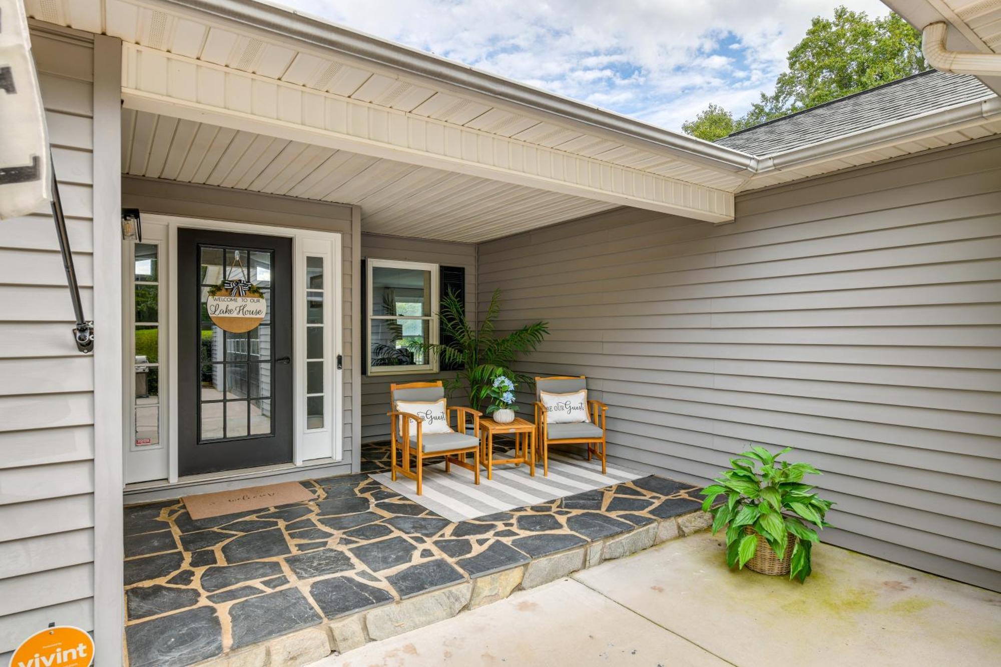 Lakefront Sherrills Ford Haven With Boat Dock! Denver 외부 사진
