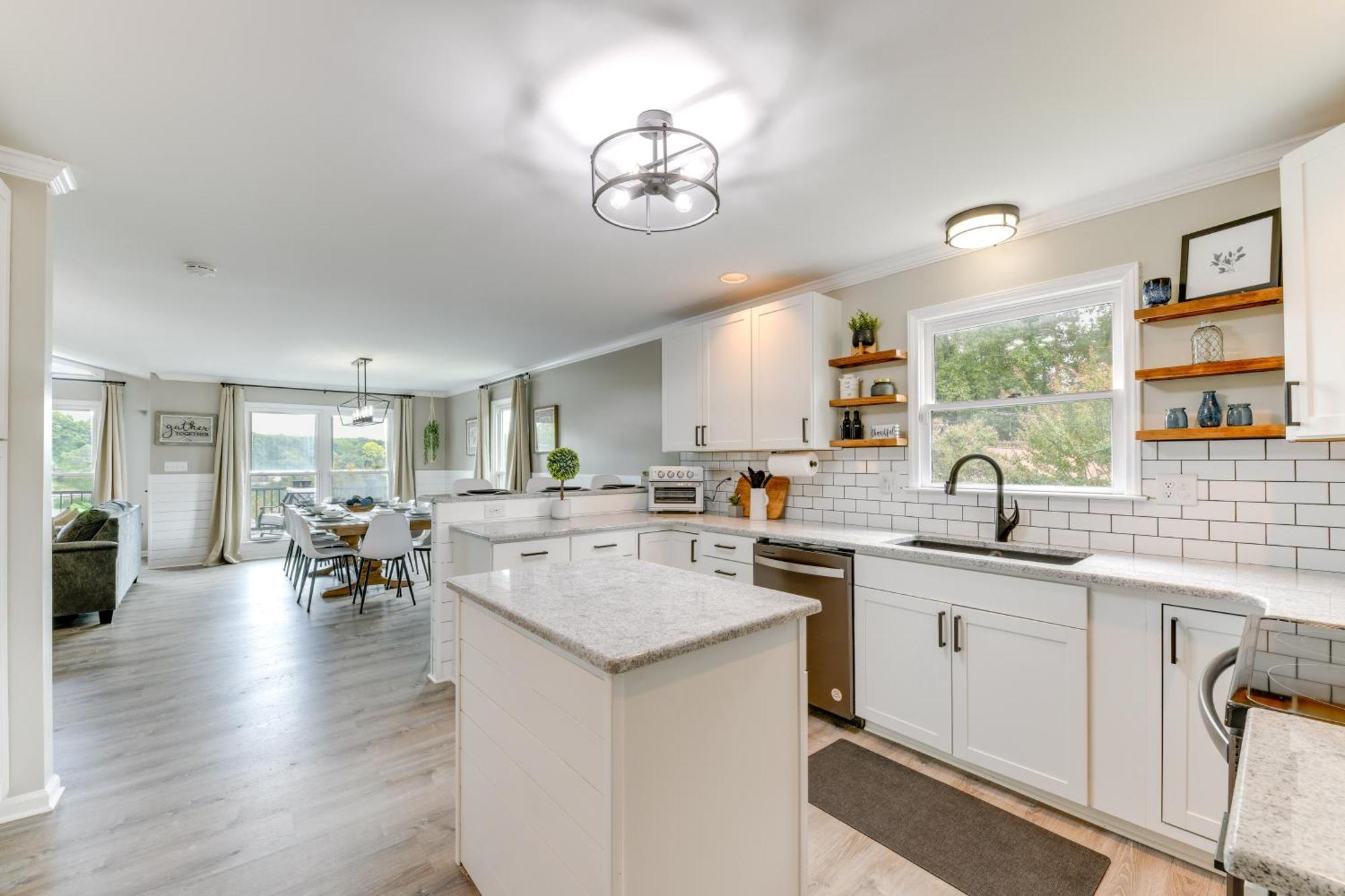 Lakefront Sherrills Ford Haven With Boat Dock! Denver 외부 사진
