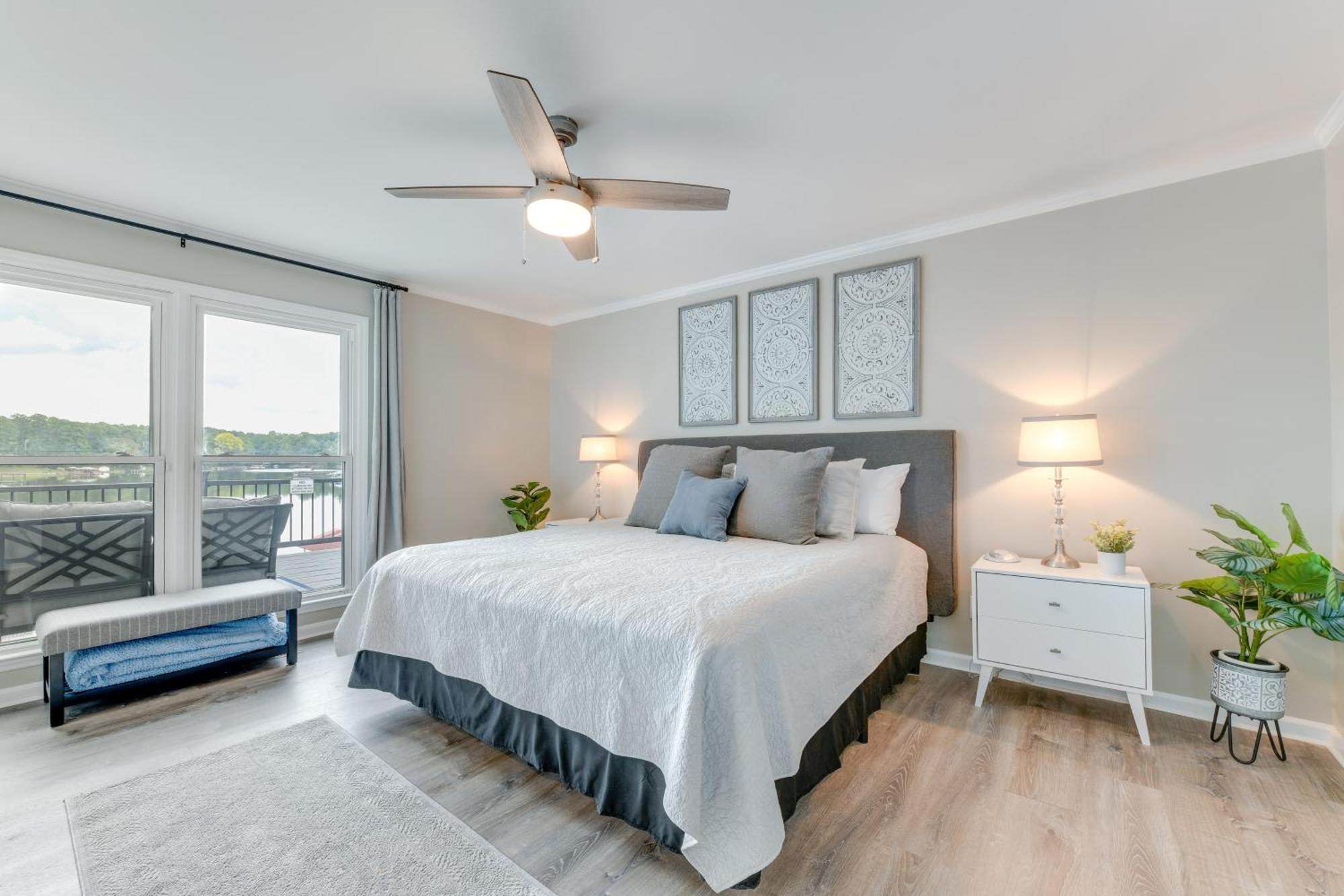 Lakefront Sherrills Ford Haven With Boat Dock! Denver 외부 사진